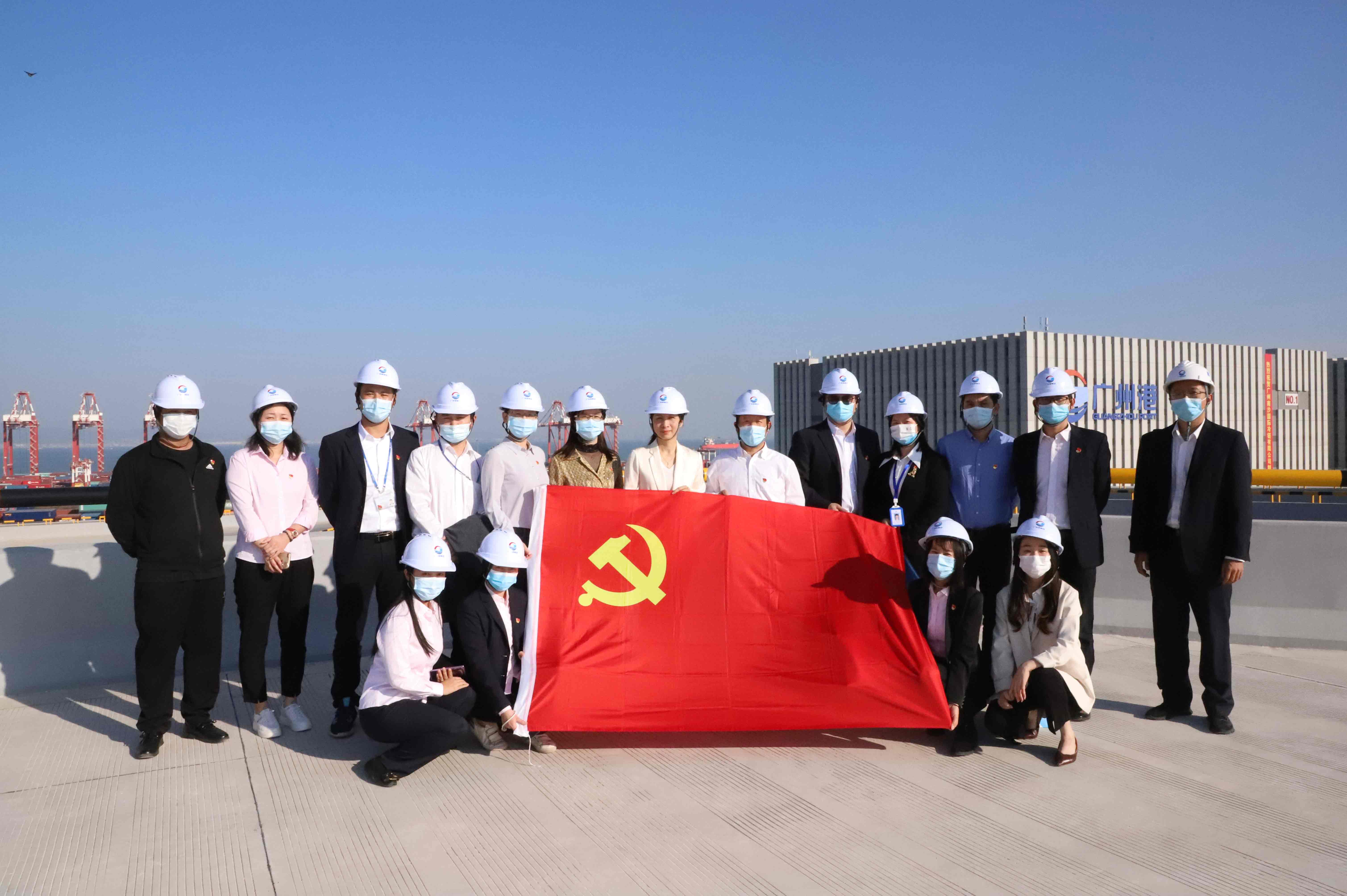 北區(qū)天臺合照.jpg 北區(qū)天臺合照.jpg